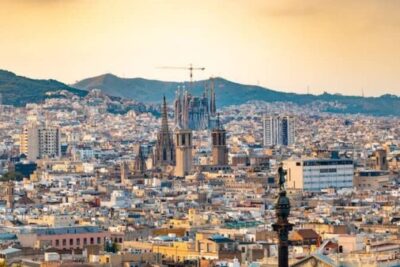 The Sagrada Familia: A Marvel of Architecture and History