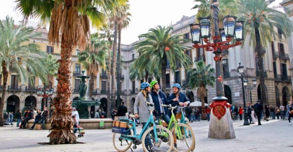 Rent Electric Barcelona: Explore the City Sustainably with our Ultimate Guide 2025