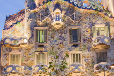 Barcelona's Iconic Landmarks: Casa Batlló and Sagrada Familia