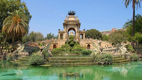 Discover the Best Free Attractions in Barcelona