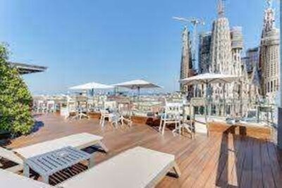 Discover the Ibis Barcelona Sagrada Familia: A TripAdvisor Top-Rated Stay in Barcelona