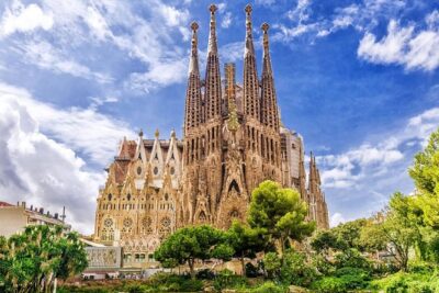 Discover the Majestic Sagrada Familia with Viator Barcelona | 94