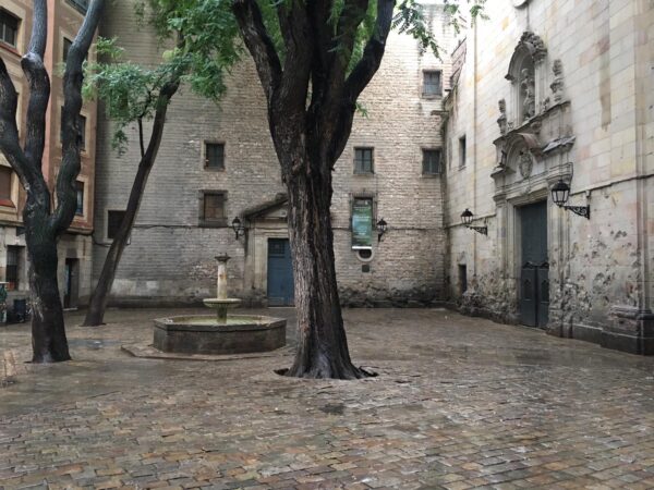 Explore the Gothic Quarter's Hidden Gems 2025