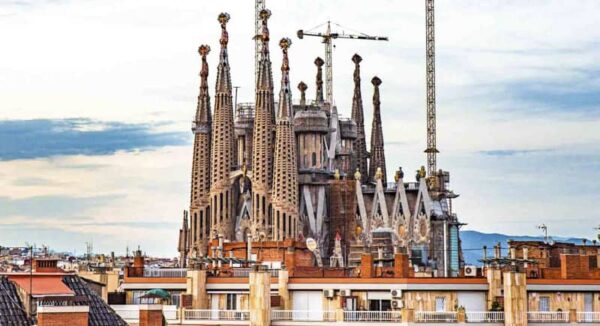 Exploring the Gothic Wonder: From Sagrada Familia to Barcelona Airport 2025