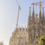 Exploring the Majestic Sagrada Familia in Barcelona: A Guide to Booking Tickets