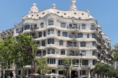 Gaudí's Famous Barcelona Buildings: Casa Batlló & Casa Milà