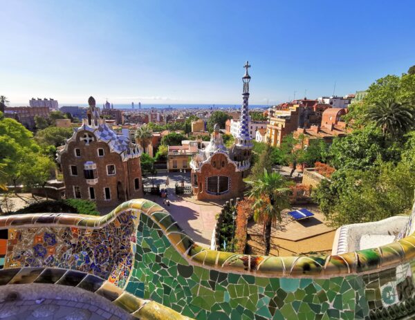 Gaudí's Park Güell: UNESCO Site in Barcelona 2025