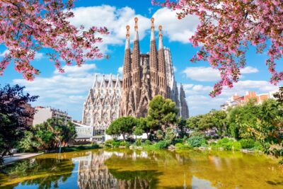 Indulge in Barcelona's Wine Scene while Admiring the Majestic Sagrada Familia