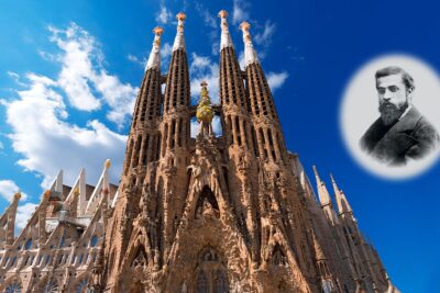 Inside Barcelona's Majestic Sagrada Familia Church: A Glimpse into Architectural Grandeur