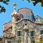 Purchase Casa Batlló tickets online or through ticketing platforms for preferred entry.