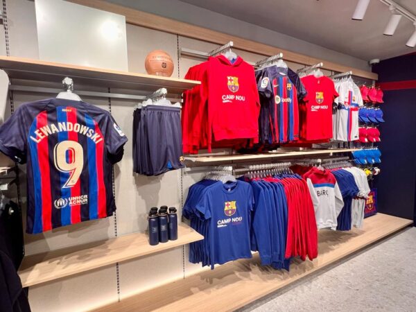 Sagrada Familia Barca Store: A Must-Visit for FC Barcelona Fans 2025