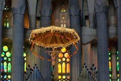 Sagrada Familia Barcelona: Mass Times and Spiritual Experience