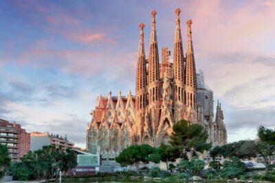 Sagrada Familia Barcelona Tickets: Your Guide to Exploring Gaudí's Masterpiece