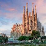 Sagrada Familia Barcelona Walking Tour - Un Unforgettable Journey through Architectural Magnificence