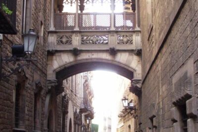 The Gothic Quarter: Former Jewish Neighborhood