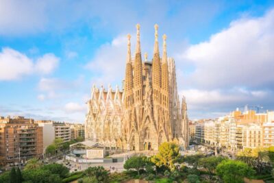 The Ultimate Guide to Staying at a Residence Near Sagrada Familia, Barcelona