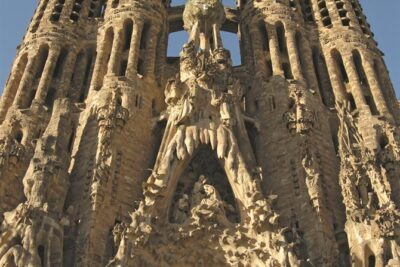 The Unique Style of La Sagrada Familia's Ungles in Barcelona | 94