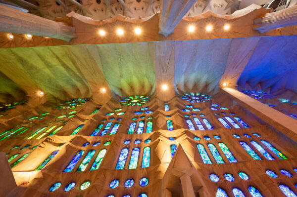 Unforgettable Barcelona Experience: Visiting Sagrada Familia 2025