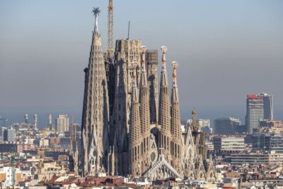 Unlock the Wonders of Barcelona with Sagrada Familia Tickets!