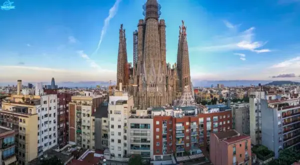 Unveiling the Beauty: The Sagrada Familia in Barcelona - A Finished Masterpiece 2025