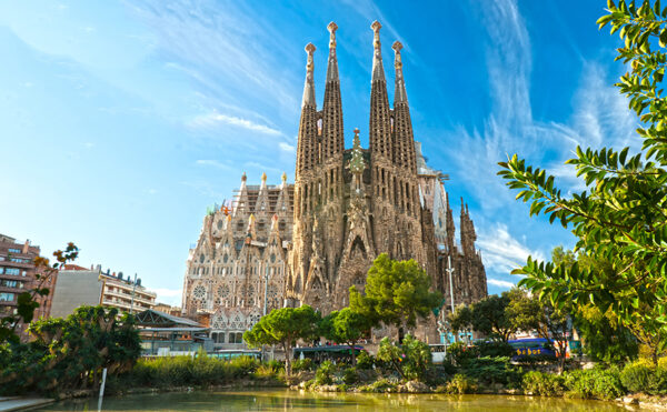 Visit Sagrada Familia's official site for history, tickets, tours, and construction updates. 2025