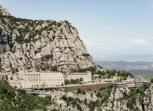 Barcelona Montserrat Tour: Explore the Monastery & Indulge in Optional Wine Tasting and Lunch 2025