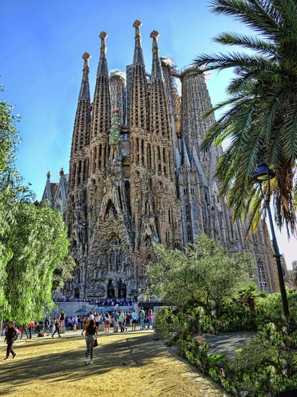 Discover the Undeniable Beauty of Barcelona's 11th Wonder: Sagrada Família 2025