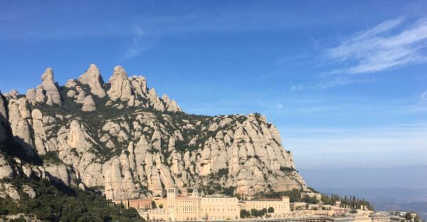 Exploring the Majestic Montserrat Abbey: A Spiritual Journey 2025