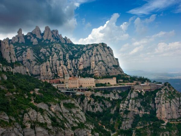 Is it Safe to Hike up Monserrate? Exploring Barcelona's Iconic Mountain 2025