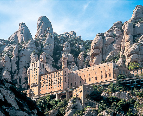 Montserrat: Exploring the Enchanting Mountain Retreat in Catalonia, Spain 2025