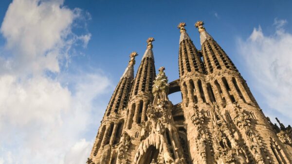 The Majestic Barcelona Towers: Unveiling the Magnificence of the Sagrada Familia 2025