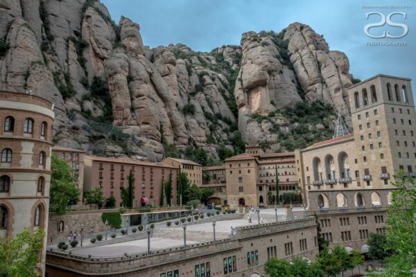 What Time Does Montserrat Monastery Close? A Guide to Visiting Barcelona's Iconic Landmark 2025