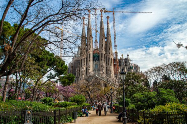 Discover the Exquisite Location of Sagrada Familia in Barcelona 2025