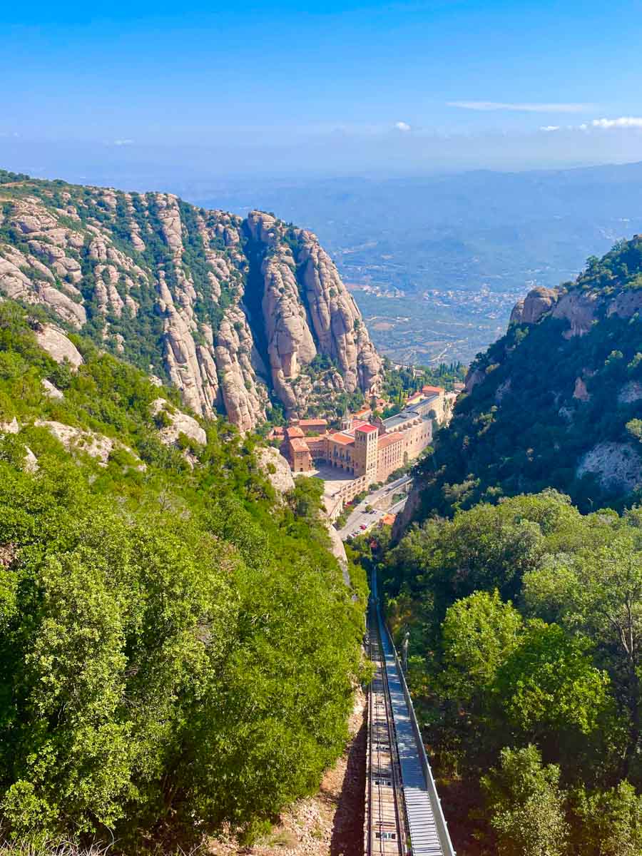 Exploring Montserrat on a Budget: Can I Use it for Free? 2025