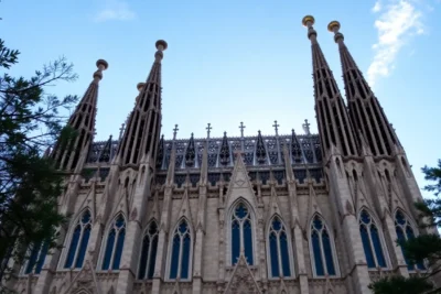 Sagrada Familia in Barcelona: A Must-See Landmark 2025