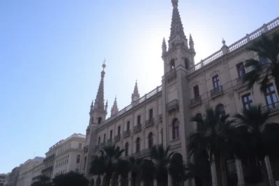 Exploring Barcelona: A Guide to the City's Highlights 2025