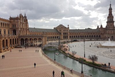 Granada: An Enchanting Blend of Arab History and Natural Beauty 2026