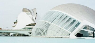 Valencia: Explore the Vibrant and Modern City with Impressive Futuristic Architecture, Beautiful Gardens, and White Sandy Beaches 2026 Valencia: Explore the Vibrant and Modern City with Impressive Futuristic Architecture, Beautiful Gardens, and White Sandy Beaches 2026