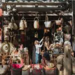 Compra en Valencia: Descubre los Mejores Productos y Souvenirs de la Ciudad
