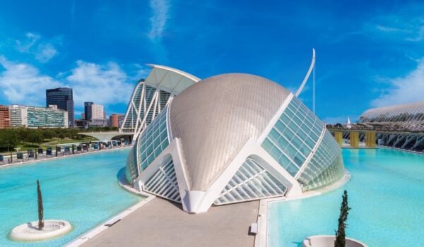 Descubre las 10 Mejores Cosas que Hacer en Valencia para Disfrutar al Máximo 2025