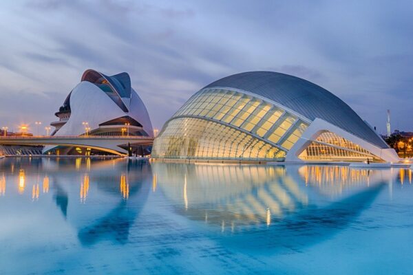 Qué Ver en Valencia: Guía de los Mejores Lugares Turísticos 2025