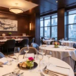 Descubre la experiencia gastronómica que transformará tu cena en Le Lobby del Peninsula Paris