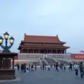 Paseo por Tiananmen en Beijing, la segunda plaza más grande