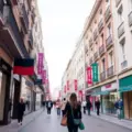 Tiendas y centros comerciales abiertos en Madrid domingos 2025