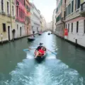 Visita el Gran Canal de Venecia en vaporetto: nuestra experiencia