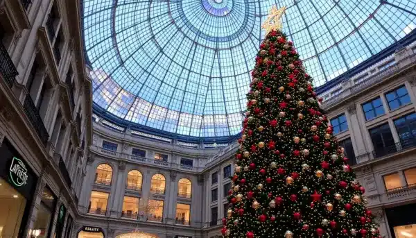 Árbol de Navidad de Galeries Lafayette 2025
