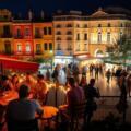 Tirana de noche: ruta por bares, bazar nuevo y tours nocturnos